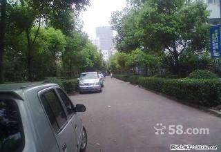 市中心，临学校，交通购物方便 - 巢湖28生活网 ch.28life.com