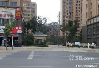 市中心，临学校交通购物方便 - 巢湖28生活网 ch.28life.com