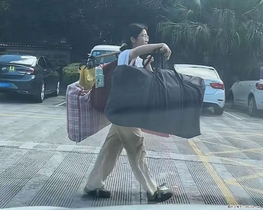 全网追的“扁担女孩”，找了一份暑假工，时薪12元 - 巢湖生活资讯 - 巢湖28生活网 ch.28life.com