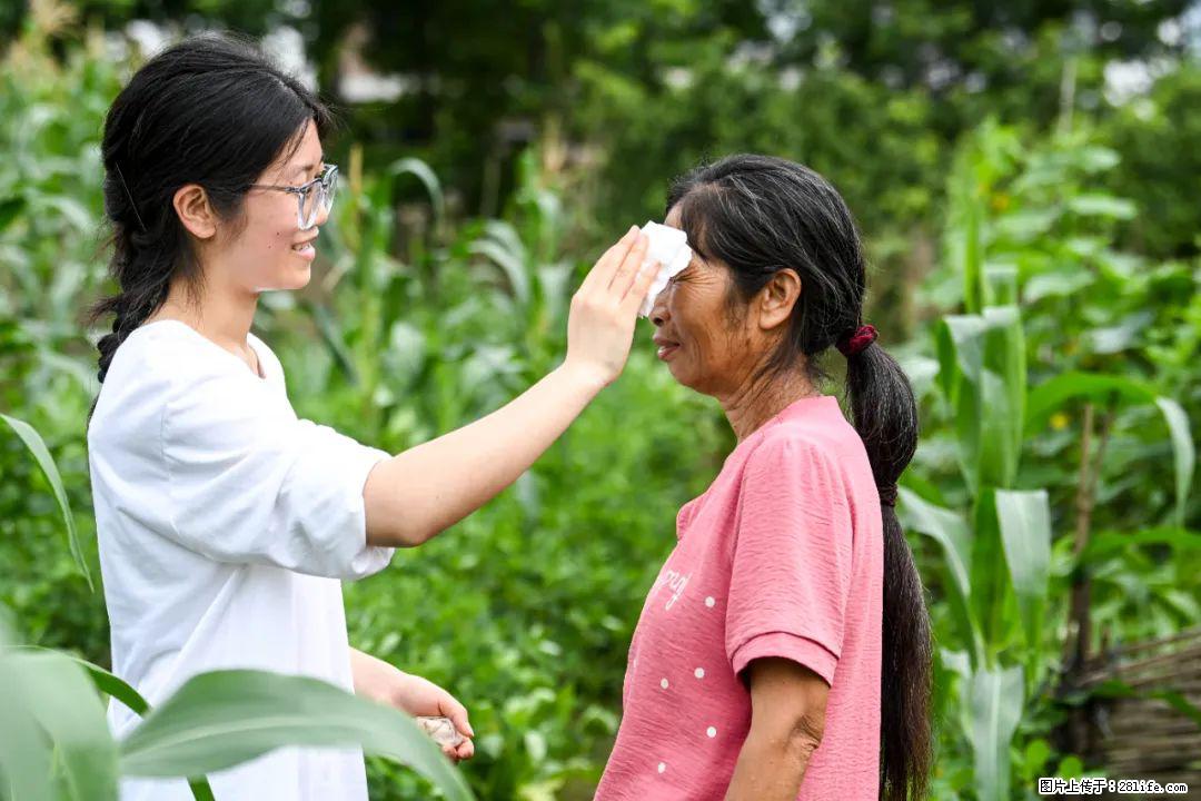 全网追的“扁担女孩”，找了一份暑假工，时薪12元 - 巢湖生活资讯 - 巢湖28生活网 ch.28life.com